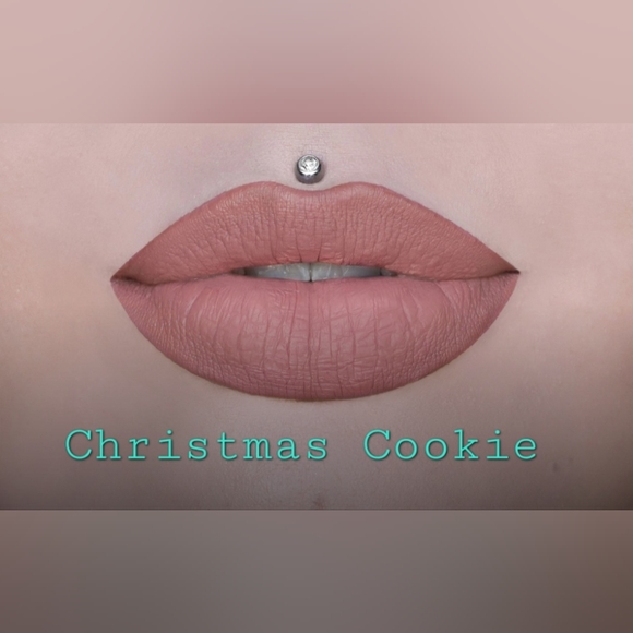 ⚠️SOLD OUT⚠️PICK A COLOR Jeffree Star Mini Velour Liquid Lipstick Nudes Vol 2 - Picture 7 of 10